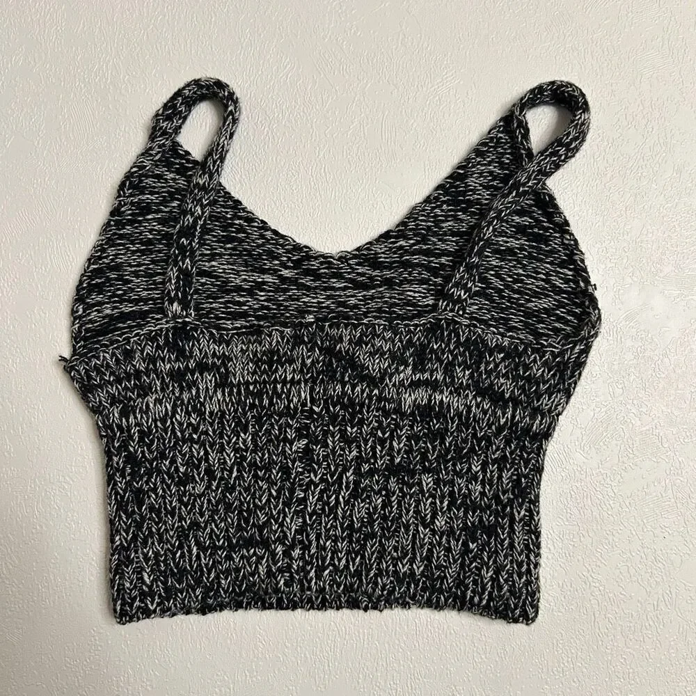 Pins and Needles Black White Knit Crop Top Sweater Tank Size Small